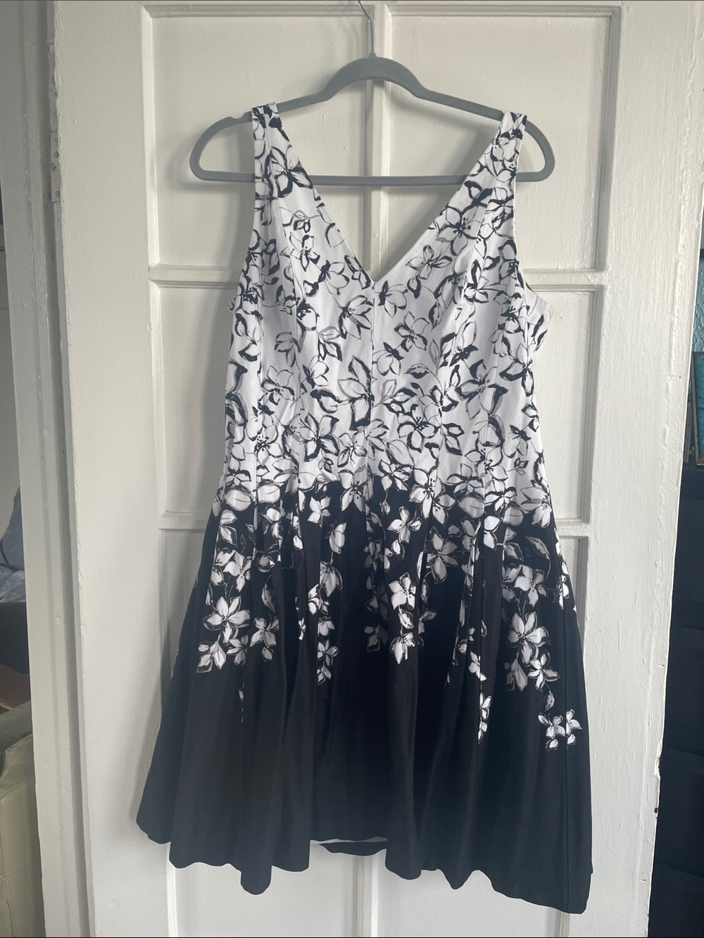Lauren Ralph Lauren Black and White Floral Fit-and-Flare Dress